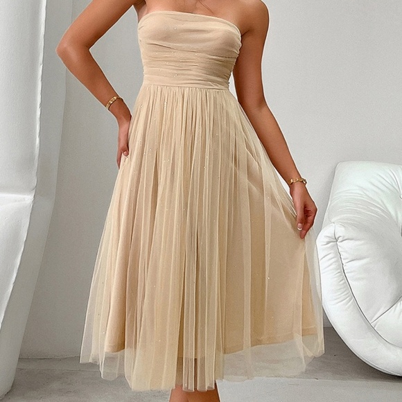 NEW! Elings OS Ruched Back Knot Zipper Pleated Dress Beige Sz’s M & L - Picture 4 of 8